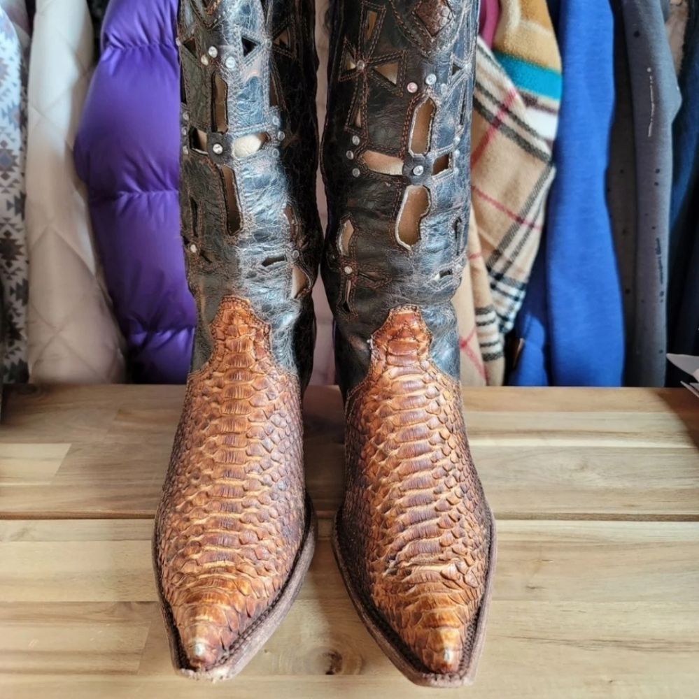 Corral Vintage Python Cross Boots - image 3